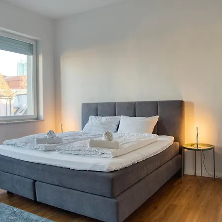 Appartement Wen Bhf Neu & Zentral In Weiden Fuer Bis Zu 6 Personen à Weiden in der Oberpfalz Extérieur photo